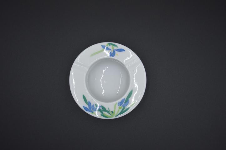 古玩陶瓷【鳳麟齋】彩繪花卉紋煙灰缸拍賣，當前價格59元