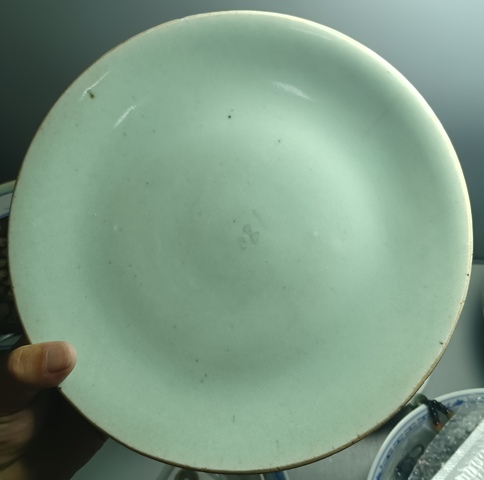 古玩陶瓷清中期豆青釉大盤拍賣,當(dāng)前價(jià)格288元