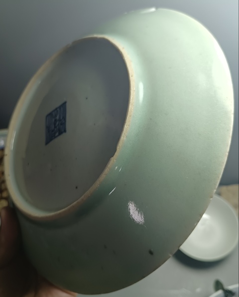 古玩陶瓷清中期豆青釉大盤拍賣,當(dāng)前價(jià)格288元