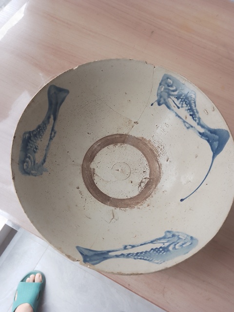 古玩陶瓷磁州窯魚紋青花碗真品鑒賞圖