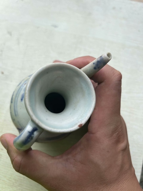 古玩陶瓷青花花卉紋執壺真品鑒賞圖