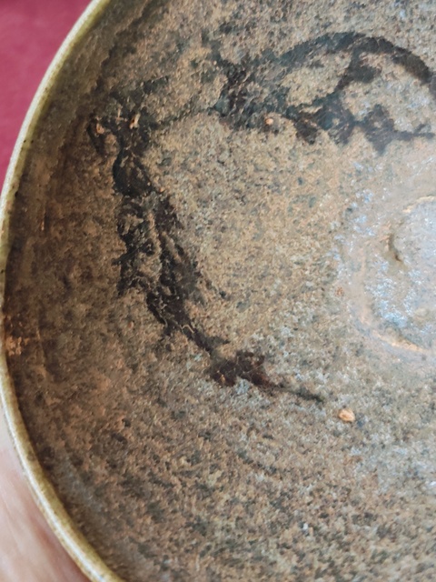 古玩陶瓷南宋·剪紙貼花盞真品鑒賞圖