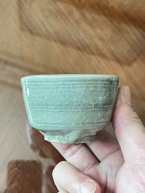 古玩陶瓷元~龍泉青瓷香爐拍賣(mài)，當(dāng)前價(jià)格3280元