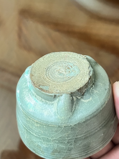 古玩陶瓷元~龍泉青瓷香爐拍賣(mài)，當(dāng)前價(jià)格3280元