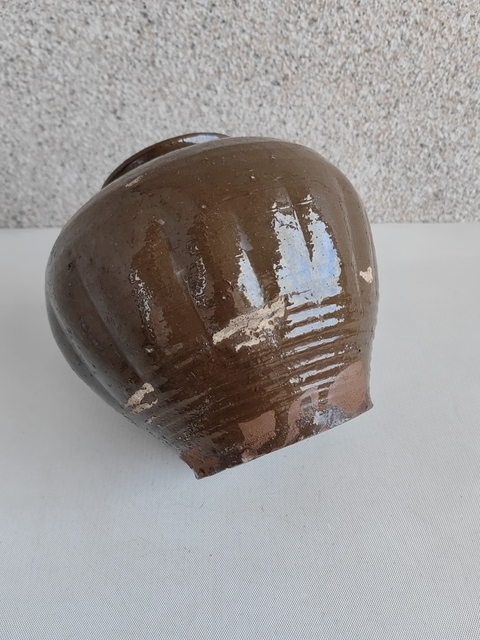 古玩陶瓷茶葉末釉瓜楞罐拍賣,當前價格580元