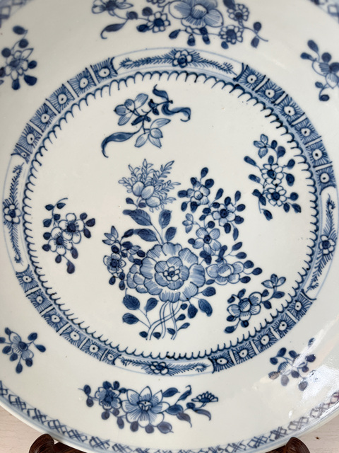 古玩陶瓷清早期青花折枝花卉紋盤拍賣，當前價格688元
