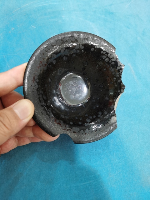 古玩陶瓷南宋建窯油滴盞真品鑒賞圖