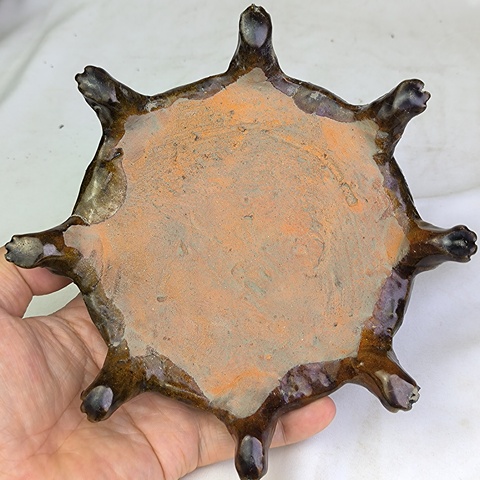 古玩陶瓷宋代邛窯多足辟雍硯拍賣(mài),當(dāng)前價(jià)格2200元