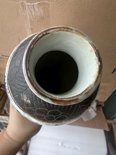 古玩陶瓷哥釉青花花鳥紋雞腿瓶拍賣，當前價格2000元