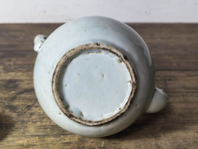古玩陶瓷清末民初.油粉彩松鶴延年圖茶壺拍賣,當前價格0元