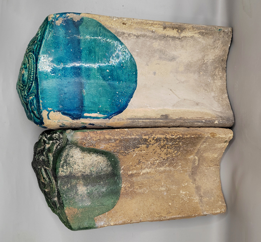 古玩陶瓷孔雀藍(lán)釉龍紋瓦當(dāng)真品鑒賞圖