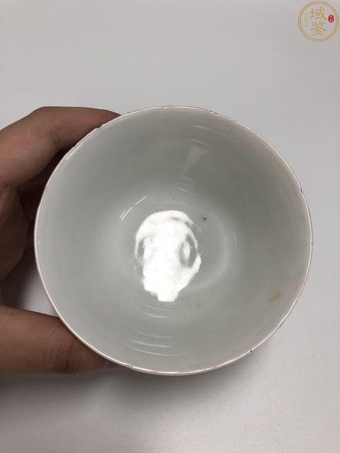 古玩陶瓷紅綠彩礬紅描金喜字紋碗拍賣,當前價格2000元