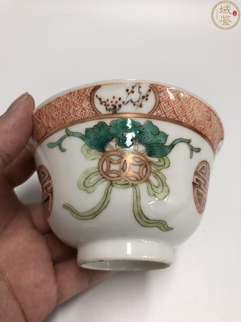 古玩陶瓷紅綠彩礬紅描金喜字紋碗拍賣,當前價格2000元