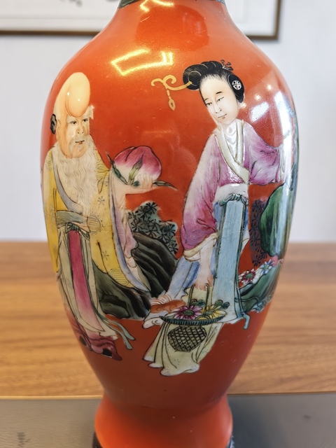 古玩陶瓷民國超細路**紅地粉彩麻姑獻壽紋瓶拍賣,當前價格1800元