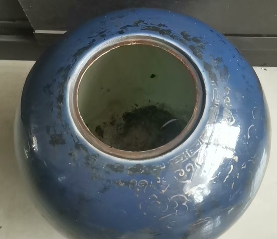 古玩陶瓷祭蘭釉描金龍紋罐真品鑒賞圖