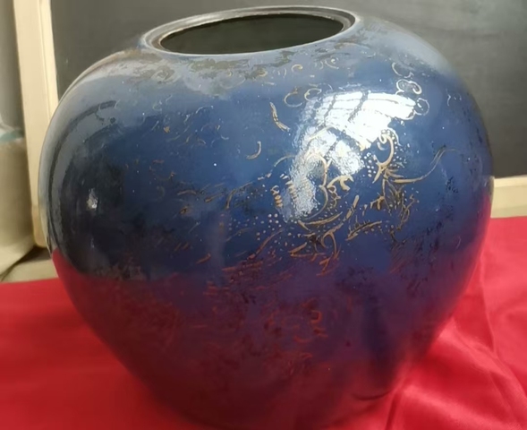 古玩陶瓷祭蘭釉描金龍紋罐真品鑒賞圖