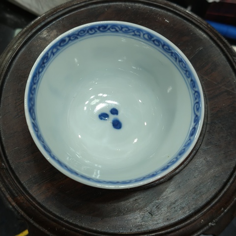 古玩陶瓷青花人物故事紋杯真品鑒賞圖