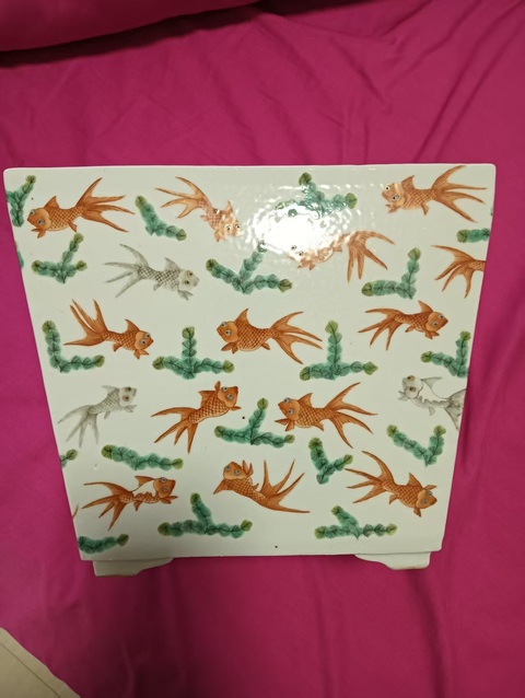 古玩陶瓷魚藻紋四方花盆真品鑒賞圖