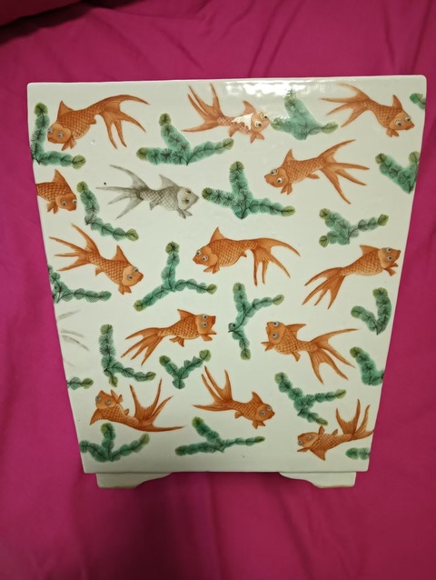 古玩陶瓷魚藻紋四方花盆真品鑒賞圖
