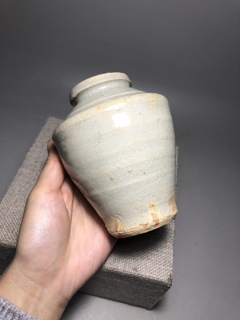 古玩陶瓷【明代】龍泉青瓷梅瓶【百碎級開片】拍賣,當前價格0元