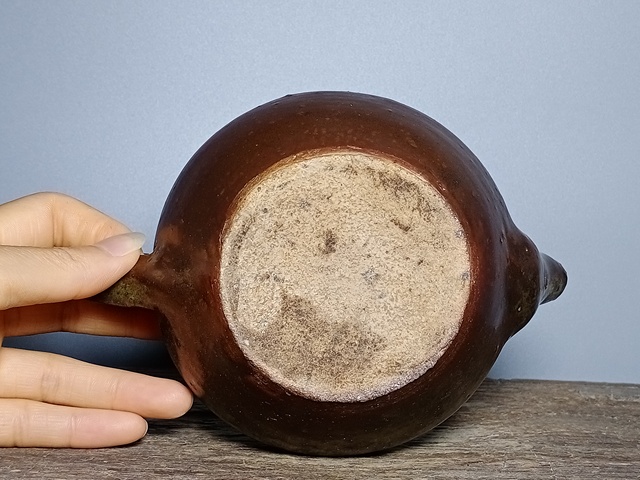 古玩陶瓷壺真品鑒賞圖