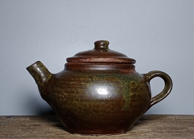 古玩陶瓷壺真品鑒賞圖