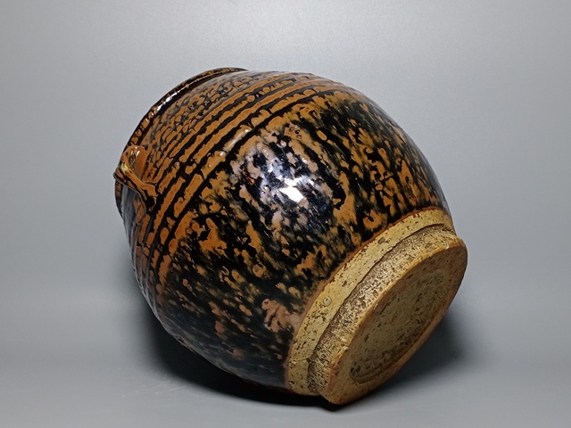古玩陶瓷罐真品鑒賞圖