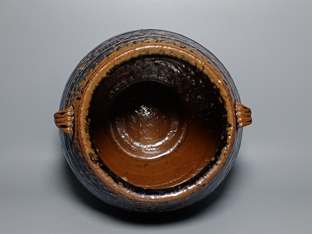 古玩陶瓷罐真品鑒賞圖