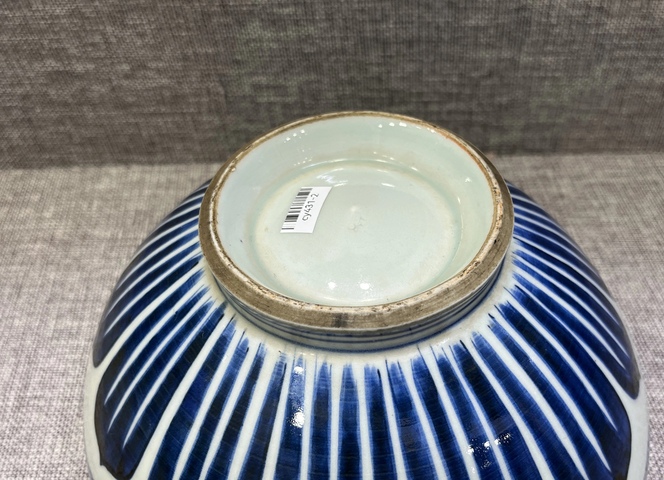 古玩陶瓷清康熙青花蓮瓣紋蓮子碗拍賣，當前價格17000元