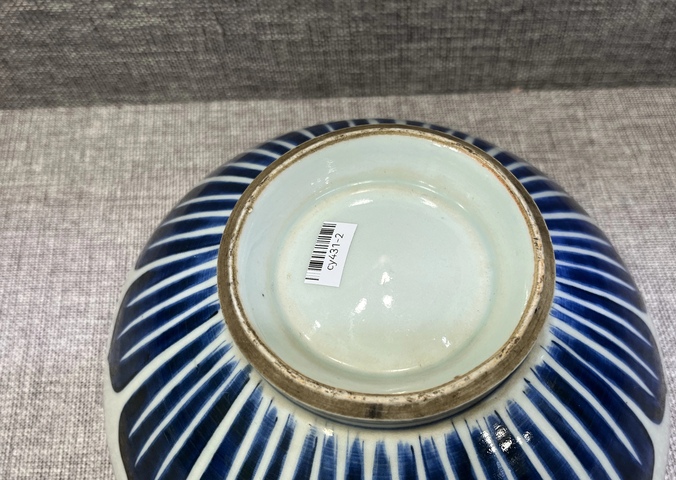 古玩陶瓷清康熙青花蓮瓣紋蓮子碗拍賣，當前價格17000元