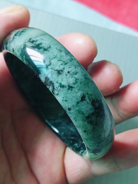 古玩玉器天然獨山玉手鐲拍賣,當前價格199元