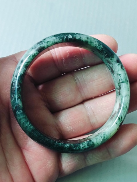 古玩玉器天然獨山玉手鐲拍賣,當前價格199元