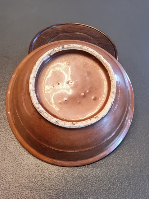古玩陶瓷嘉慶紫金釉青花纏枝蓮折沿小盆(小水洗)拍賣,當前價格1380元