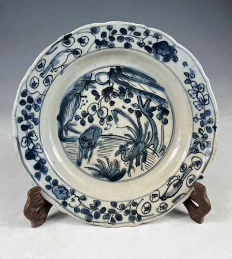古玩陶瓷鹿紋青花盤真品鑒賞圖