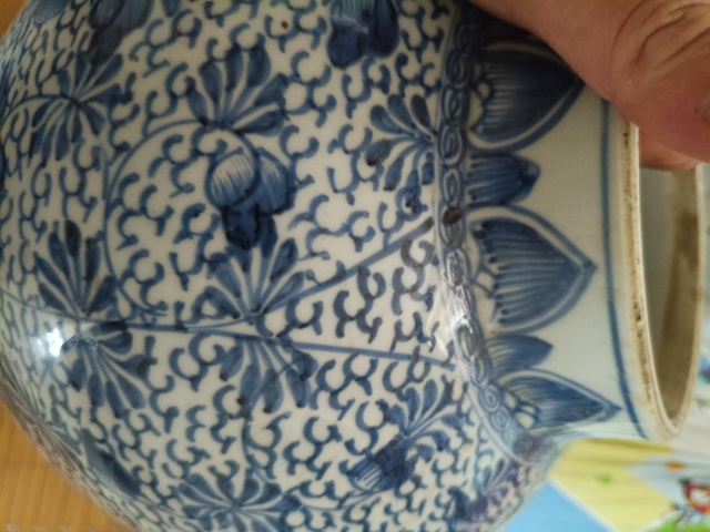 古玩陶瓷花卉紋青花將軍罐真品鑒賞圖