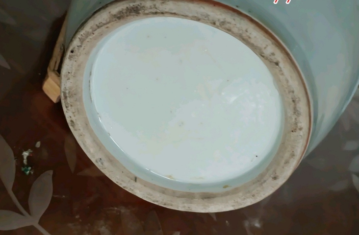 古玩陶瓷山水紋瓶真品鑒賞圖