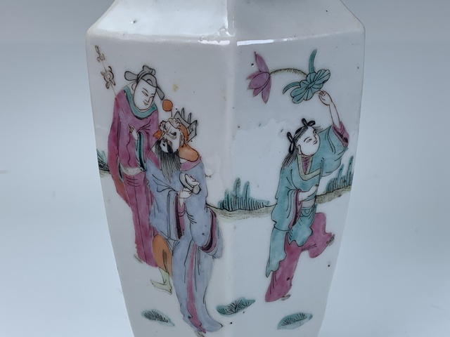 古玩陶瓷瓶真品鑒賞圖