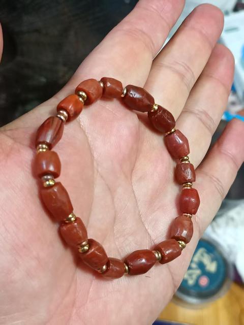 古玩玉器春秋戰(zhàn)國天然紅瑪瑙珠串拍賣,當(dāng)前價格3800元