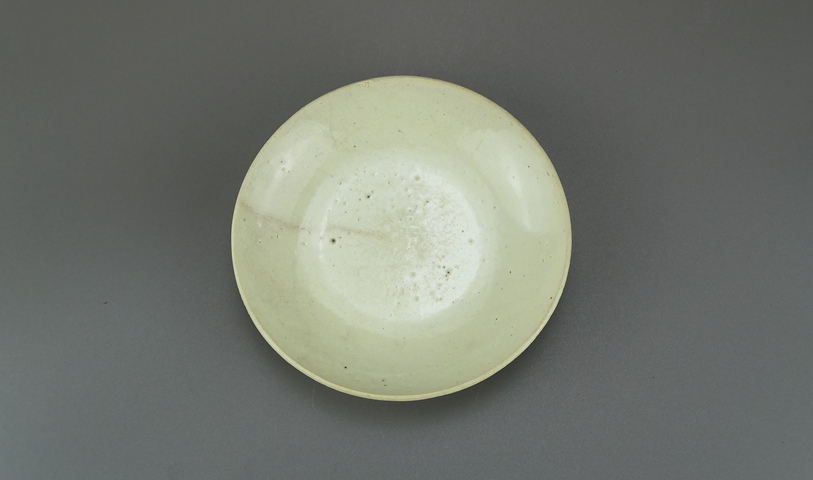 古玩陶瓷米黃釉水洗真品鑒賞圖