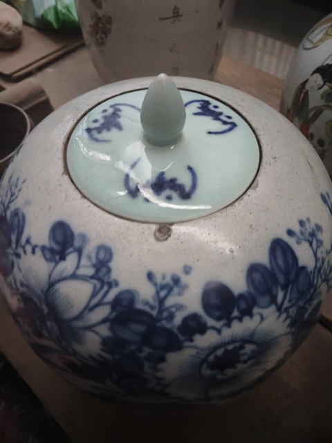 古玩陶瓷青花博古花卉紋冬瓜罐配上了蓋了拍賣,當前價格1699元