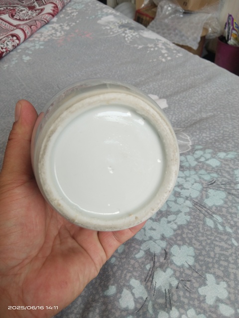 古玩陶瓷山水紋青花瓶真品鑒賞圖
