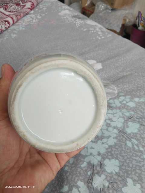 古玩陶瓷山水紋青花瓶真品鑒賞圖