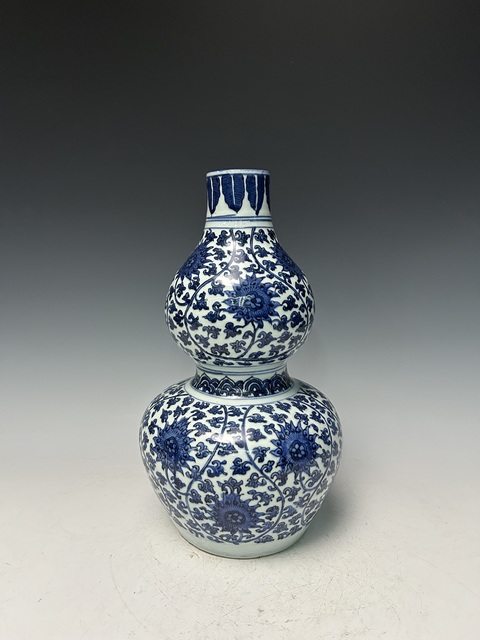 古玩陶瓷明·嘉靖青花花草紋葫蘆瓶真品鑒賞圖