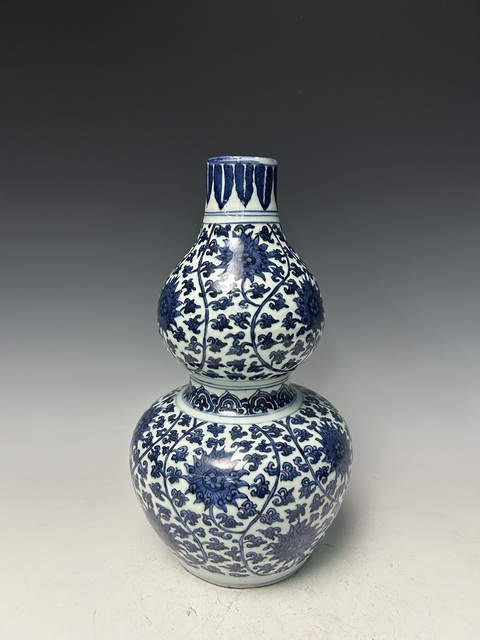 古玩陶瓷明·嘉靖青花花草紋葫蘆瓶真品鑒賞圖