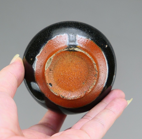 古玩陶瓷黑釉茶盞真品鑒賞圖