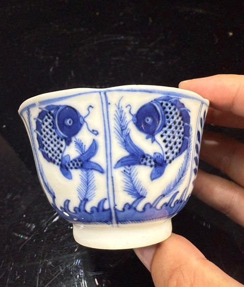 古玩陶瓷青花杯真品鑒賞圖
