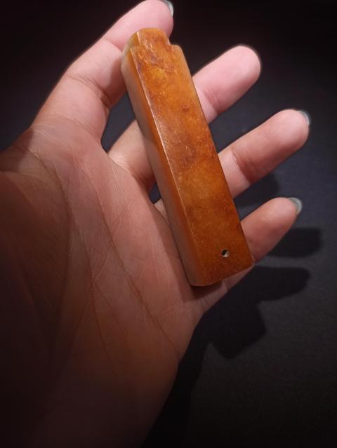 古玩玉器清代翡翠雕“素紋翎管”拍賣，當前價格9800元