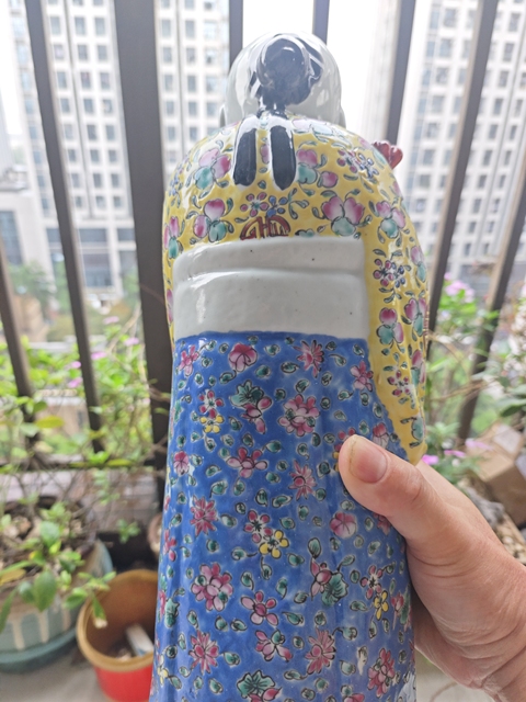 古玩陶瓷民國粉彩壽星造像拍賣,當前價格280元