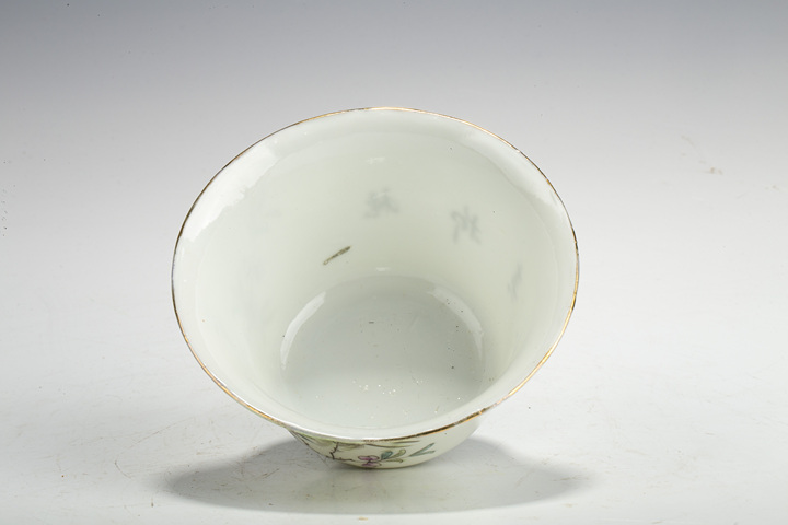古玩陶瓷民國·粉彩花鳥紋三才碗一對(duì)拍賣,當(dāng)前價(jià)格268元