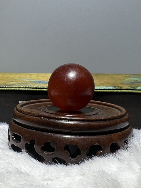 古玩玉器瑪瑙圓珠真品鑒賞圖